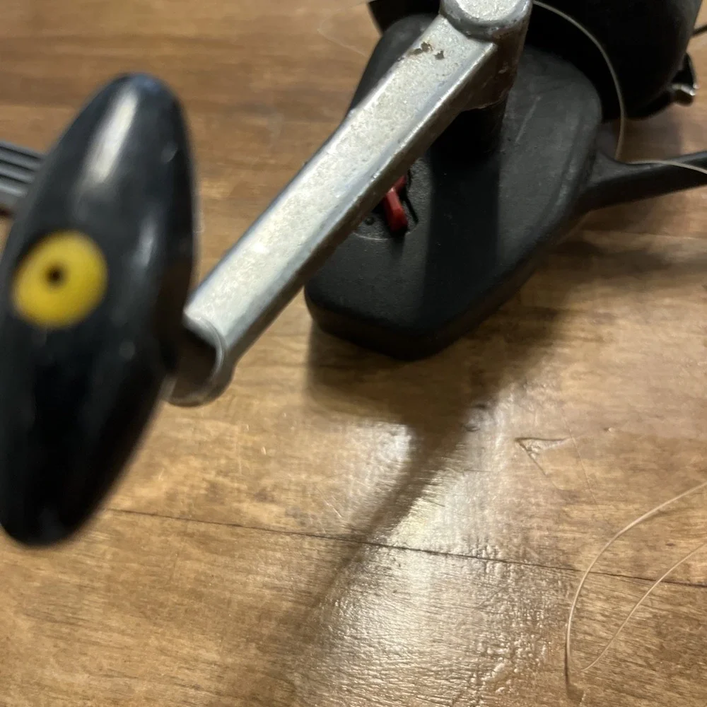 South Bend Gladding 880 Spinning Reel